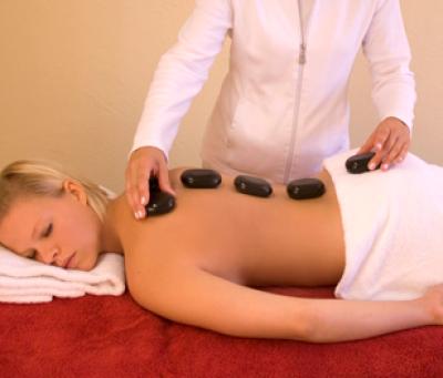 Hot Stone-Massage